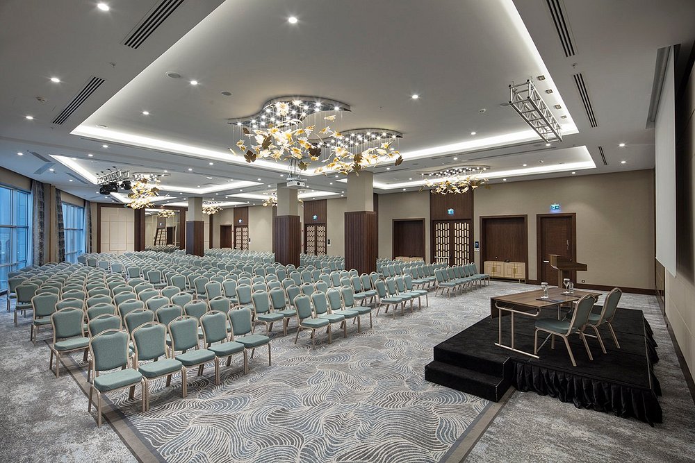 Five Critical Decisions in Factory Office Design