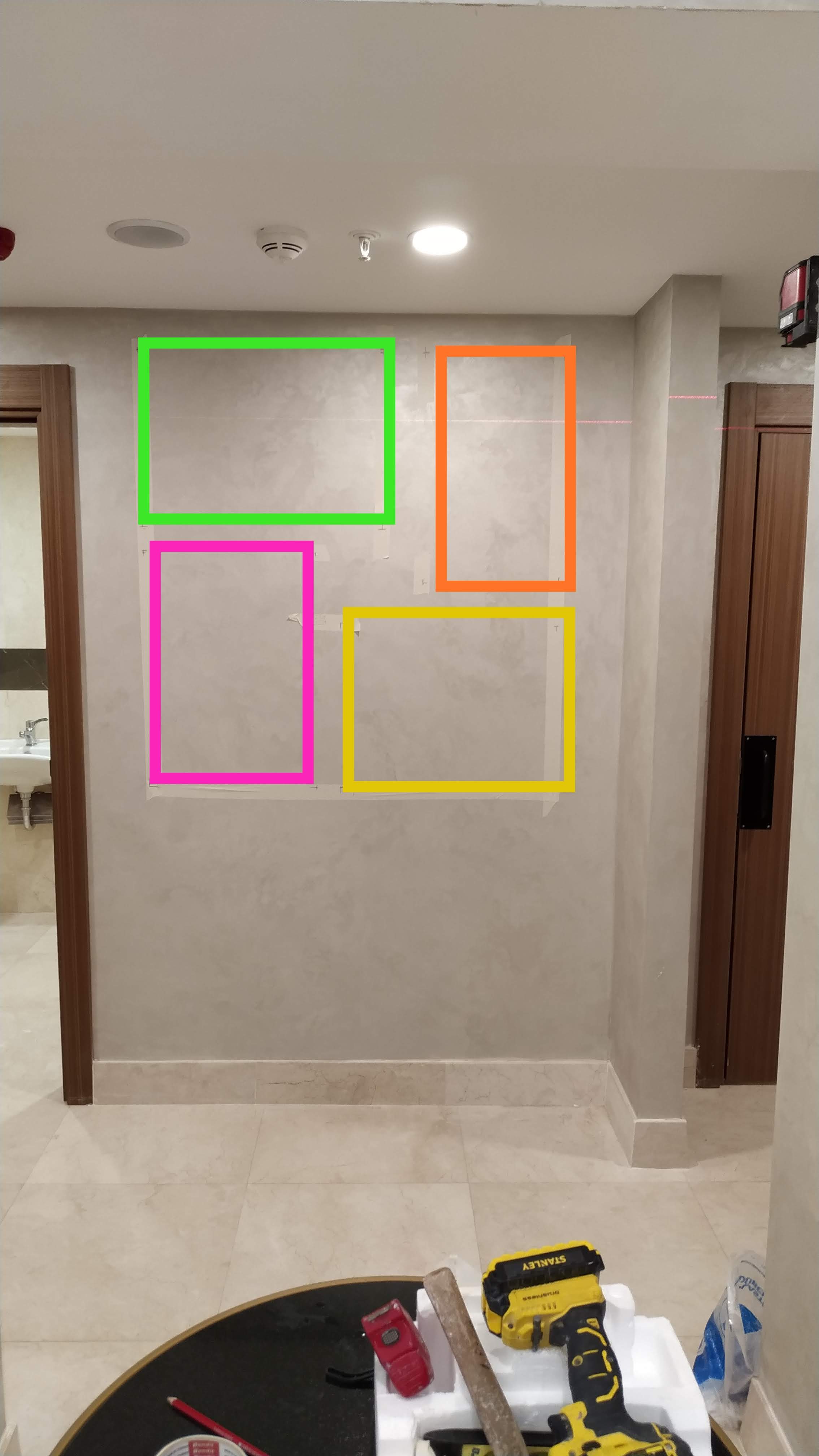 Hanging scheme of the paintings